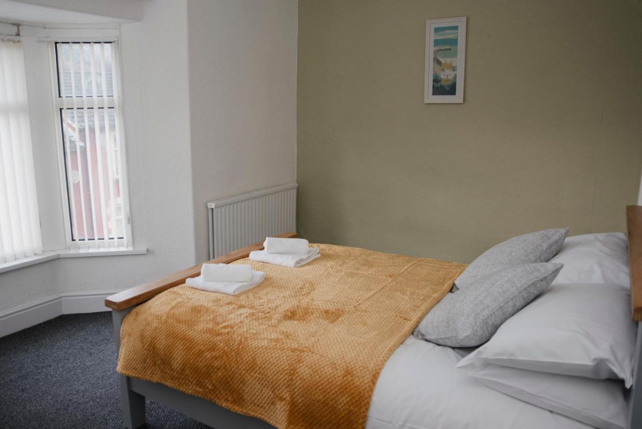 Abertillery Six Bells Retreatヴィラ エクステリア 写真