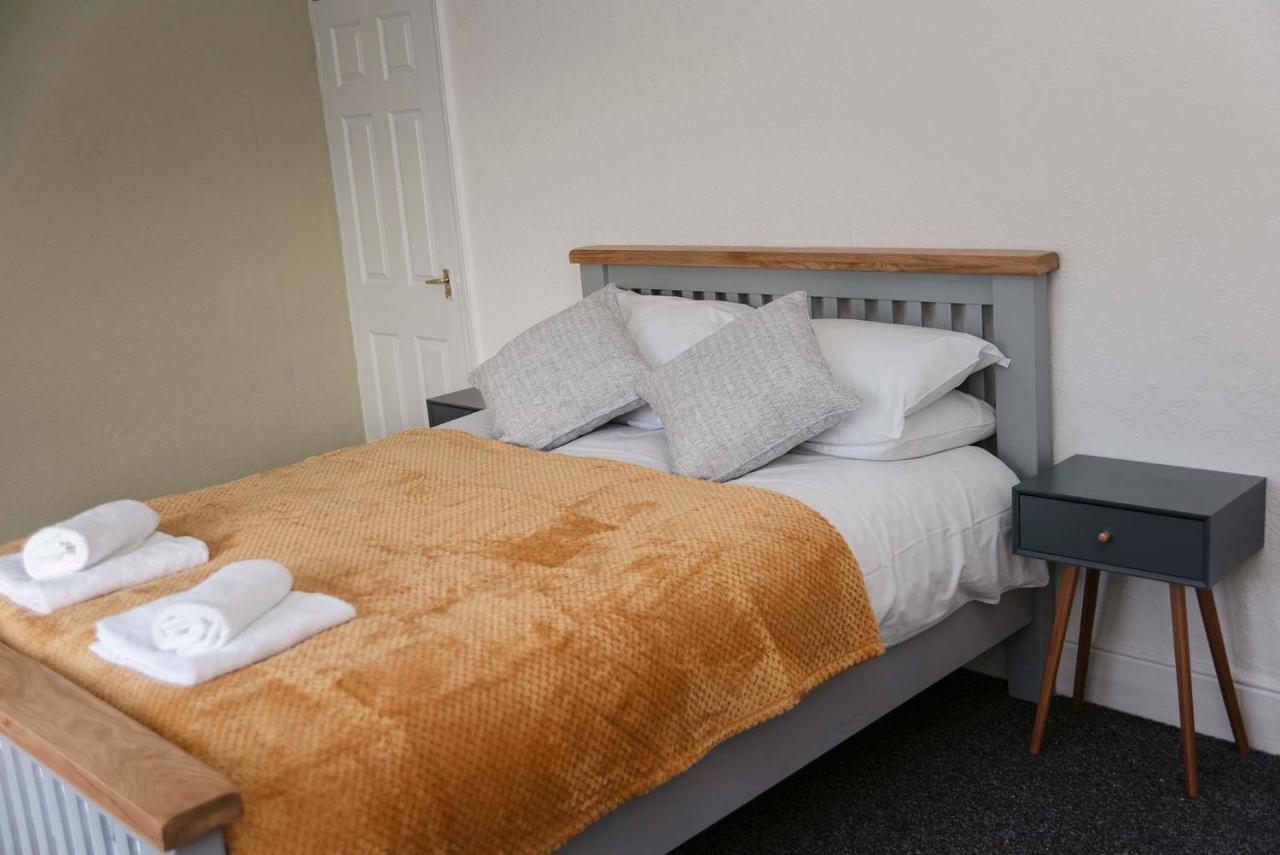 Abertillery Six Bells Retreatヴィラ エクステリア 写真